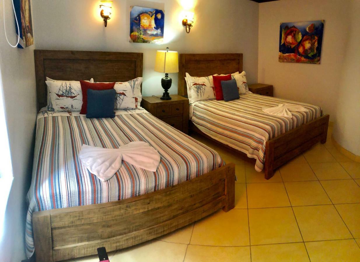 Pacifico Colonial Condominiums Manuel Antonio Exterior photo