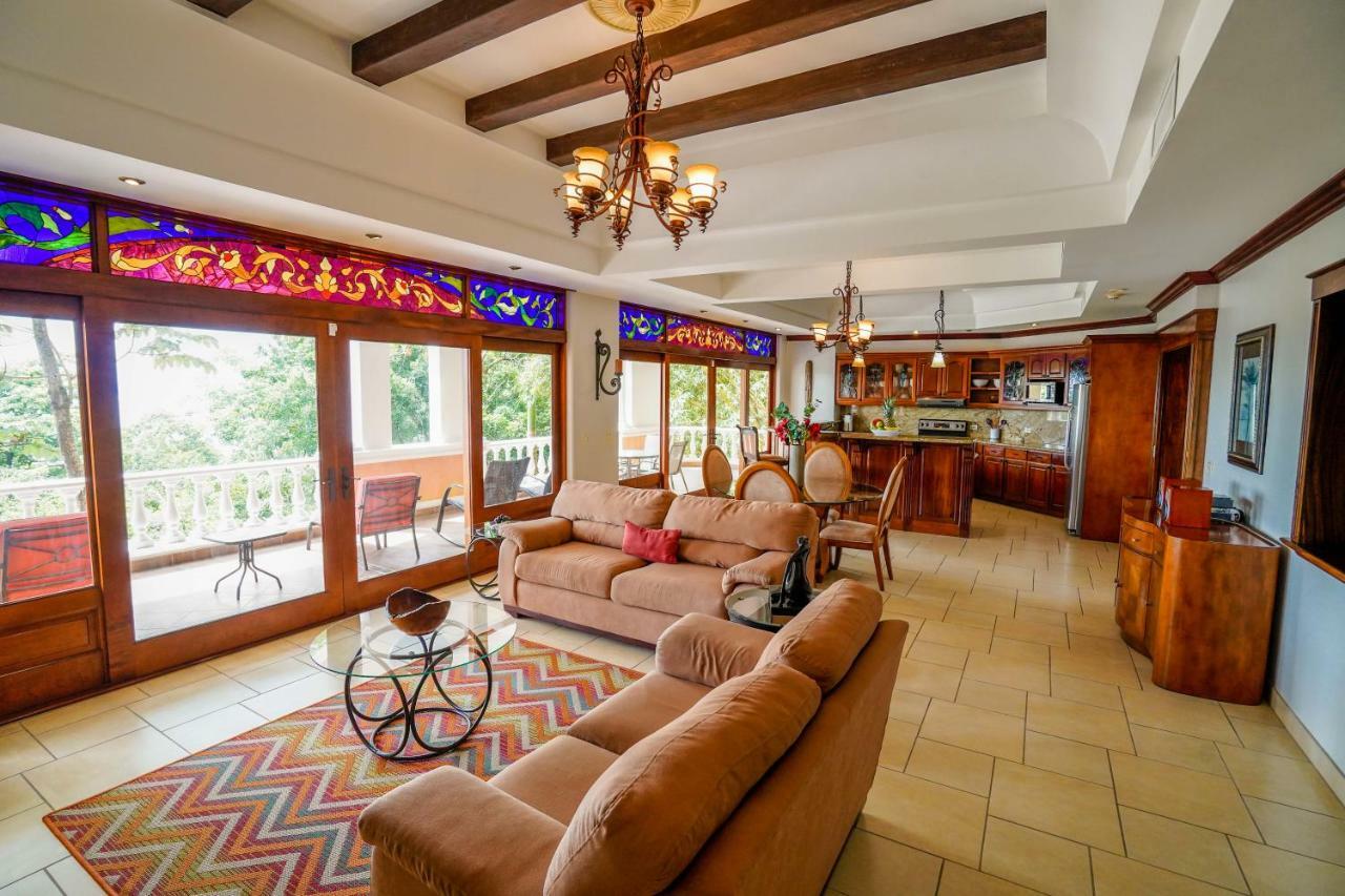 Pacifico Colonial Condominiums Manuel Antonio Exterior photo